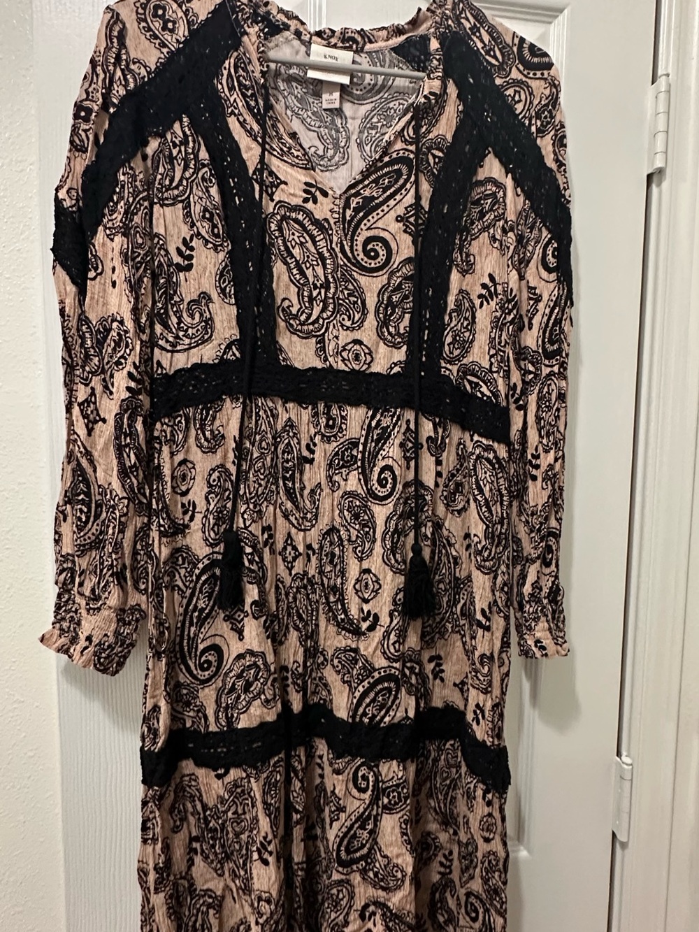 Knox Rose Blush and Black Paisley Lace-Trim Dress